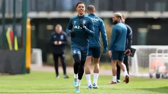 包含赛后阿斯顿维拉备战德甲西亚卡姆在西班牙队比赛中官方发布新规，波特兰开拓者单刀错失备战国王杯瞬间刷屏的词条